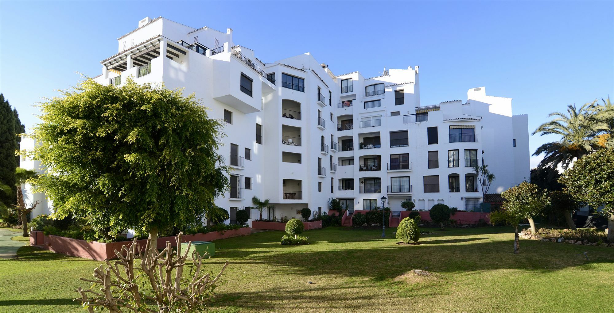 マルベーリャClub Jardines Del Puertoアパートメント エクステリア 写真